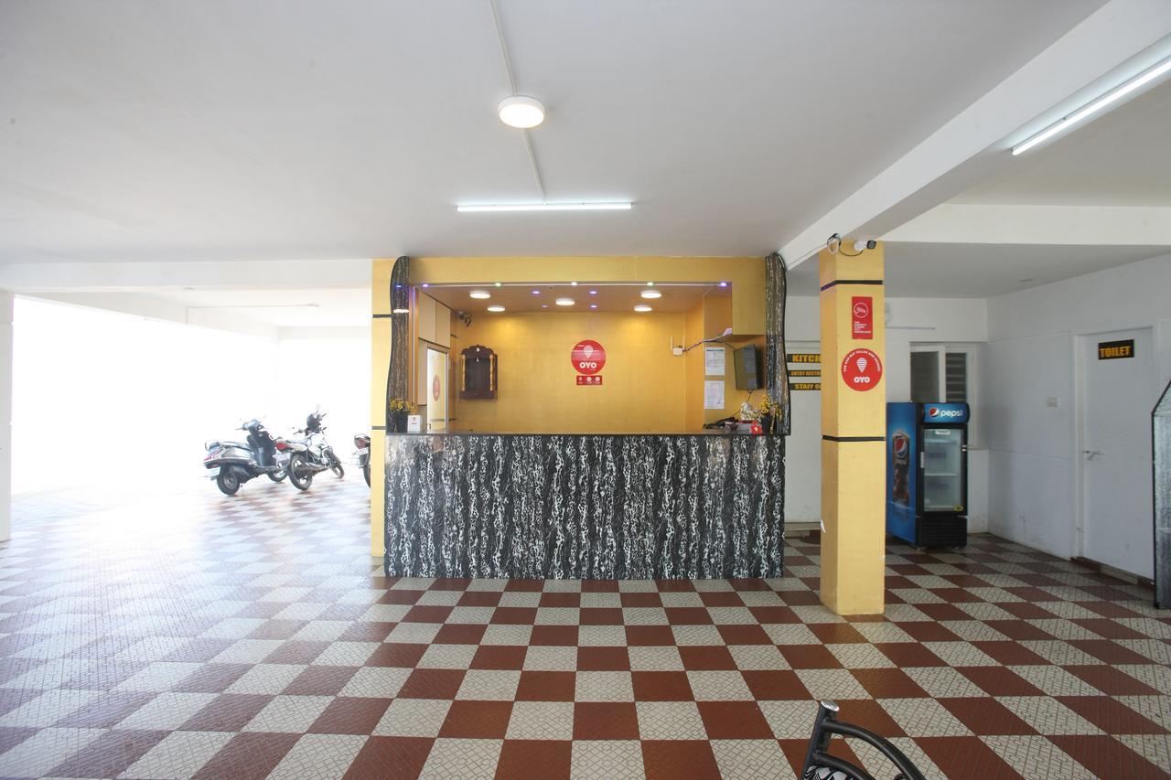 Oyo 935 Hotel Palkhee Mumbai Kültér fotó