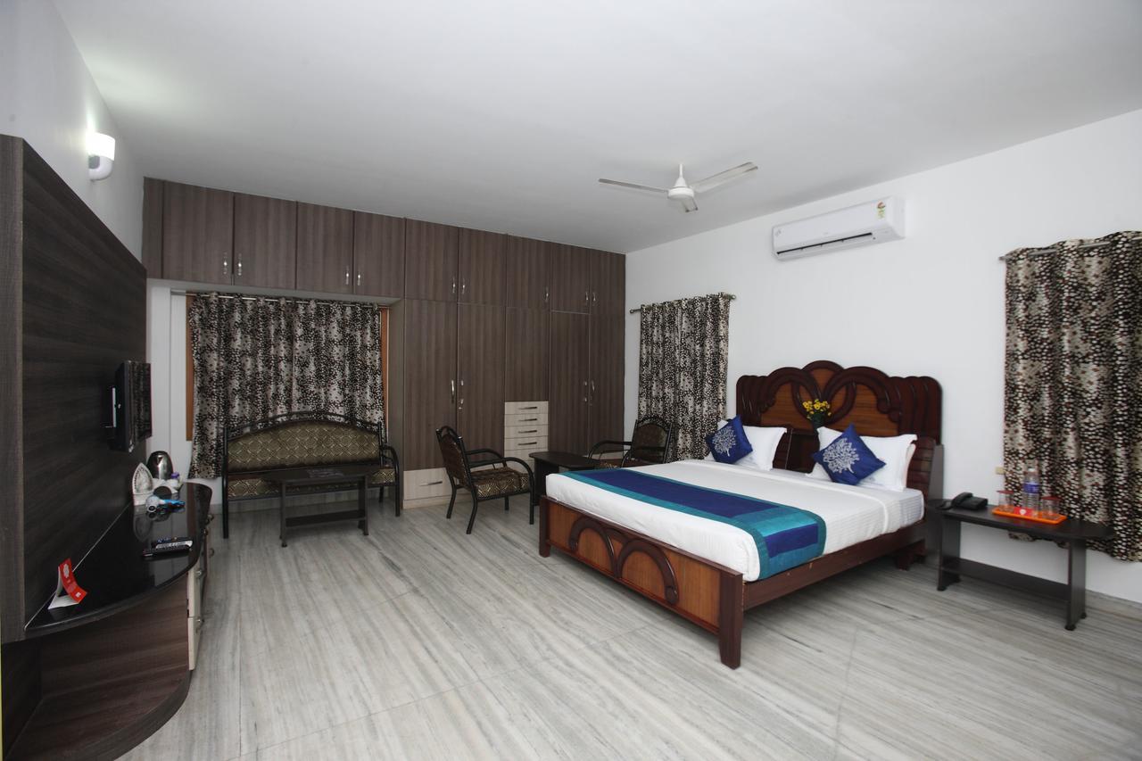 Oyo 935 Hotel Palkhee Mumbai Kültér fotó