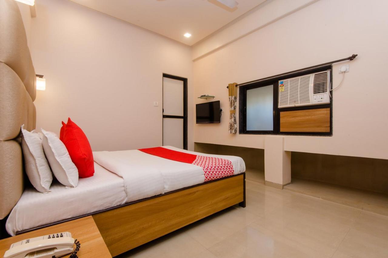 Oyo 935 Hotel Palkhee Mumbai Kültér fotó