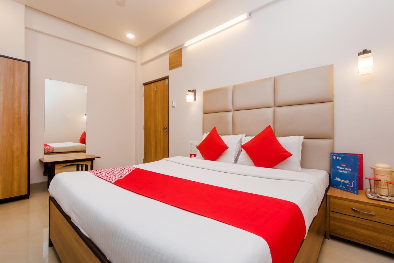 Oyo 935 Hotel Palkhee Mumbai Kültér fotó